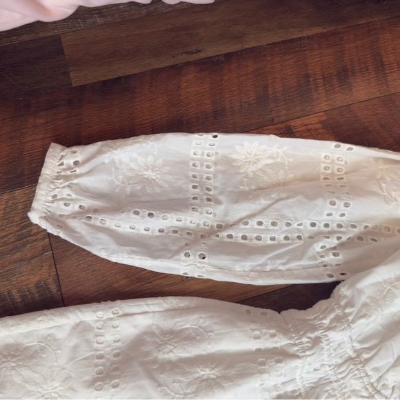 Yumi Kim Abigail Romper long sleeve white eyelet size XS - Picture 11 of 13